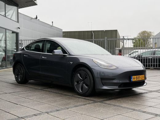 Tesla Model 3 Range Plus RWD | Autopilot | Panorama | Leder | ActivLease financial lease