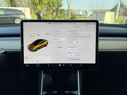 Tesla Model 3 Range Plus RWD | Autopilot | Panorama | Leder | ActivLease financial lease