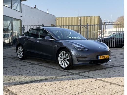 Tesla Model 3 Range Plus RWD | Autopilot | Panorama | Leder | ActivLease financial lease