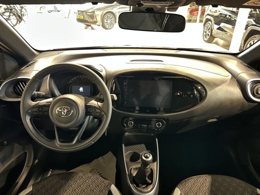 Toyota Aygo X 1.0 VVT-i MT Pulse ActivLease financial lease