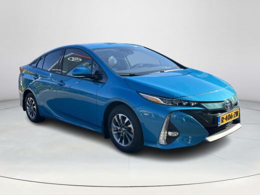 Toyota Prius 1.8 Plug-in Business Plus | JBL Audio | Leder | Dodehoek detectie | Navigatie | Stoelverwarming | ActivLease financial lease