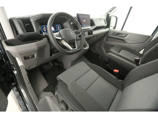 Volkswagen Crafter 2.0 TDI DSG HIGHLINE EXCLUSIVE L3H3 | FACELIFT MODEL | BPM VRIJ | NIEUW 3000KG TREKHAAK VIRTUAL A... ActivLease financial lease