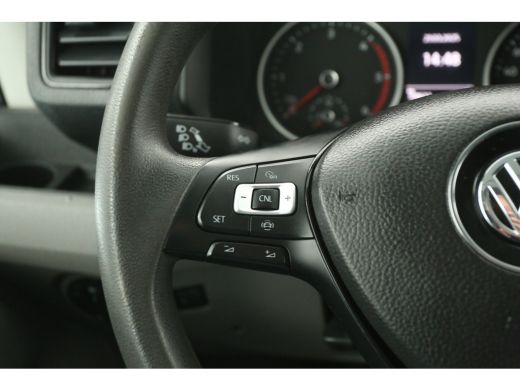 Volkswagen Crafter 35 2.0 TDI L3H3 141PK 3000KG Trekgew. Trekhaak Airco Camera Carplay Cruise Parkeersensoren ActivLease financial lease