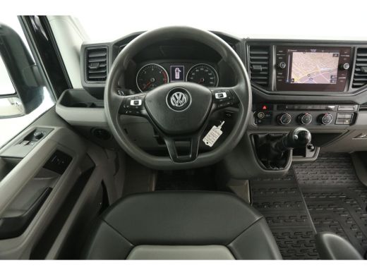 Volkswagen Crafter 35 2.0 TDI L3H3 141PK 3000KG Trekgew. Trekhaak Airco Camera Carplay Cruise Parkeersensoren ActivLease financial lease
