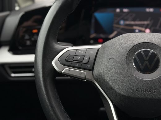 Volkswagen Golf 2.0 TDI Life Business | Memory | Led | Apple Carplay | Trekhaak | ActivLease financial lease
