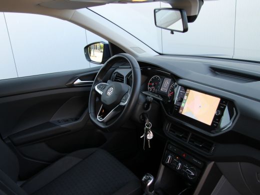 Volkswagen T-Cross 1.0 TSI Life | Carplay | Side assist| Full LED ActivLease financial lease
