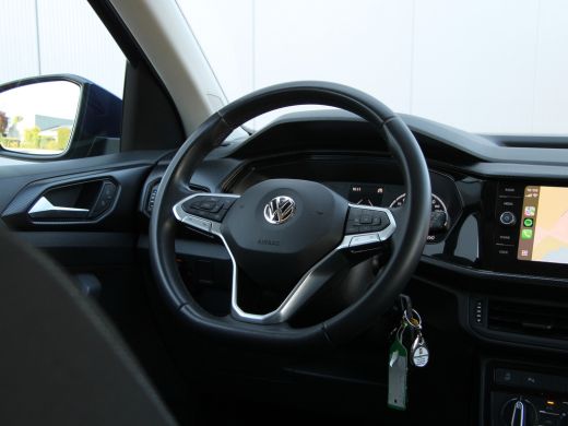 Volkswagen T-Cross 1.0 TSI Life | Carplay | Side assist| Full LED ActivLease financial lease