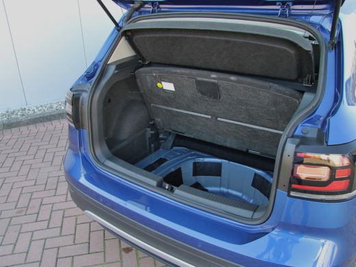 Volkswagen T-Cross 1.0 TSI Life | Carplay | Side assist| Full LED ActivLease financial lease