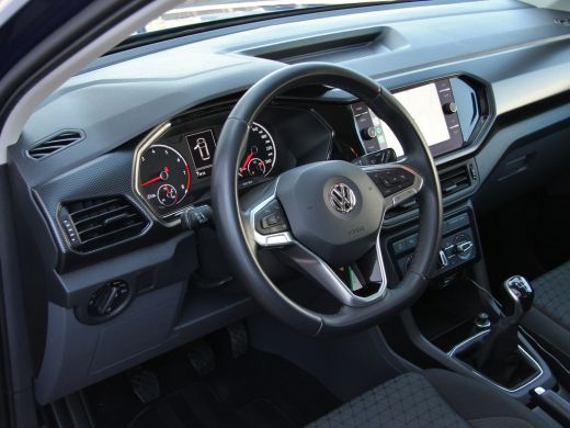 Volkswagen T-Cross 1.0 TSI Life | Carplay | Side assist| Full LED ActivLease financial lease