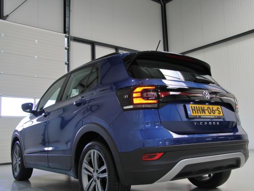 Volkswagen T-Cross 1.0 TSI Life | Carplay | Side assist| Full LED ActivLease financial lease
