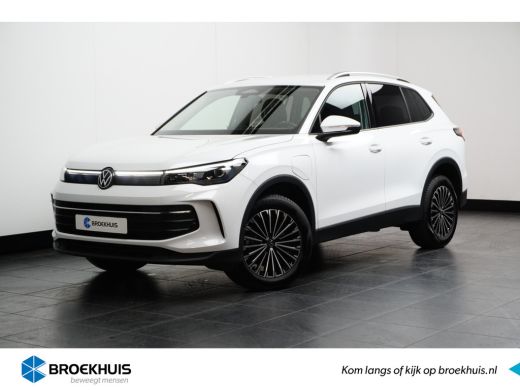 Volkswagen Tiguan 1.5 eHybrid DSG-6 204PK Life Edition | TREKHAAK | AUTO A. KLEP | STUUR + STOELVERW. Volkswagen Tiguan 1.5 eHybrid DSG-6 204PK Life Edition | TREKHAAK | AUTO A. KLEP | STUUR + STOELVERW.