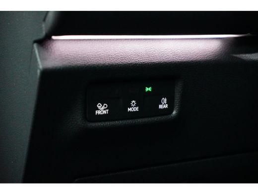 Volkswagen Tiguan 1.5 eHybrid DSG-6 204PK Life Edition | TREKHAAK | AUTO A. KLEP | STUUR + STOELVERW. ActivLease financial lease