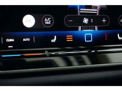 Volkswagen Tiguan 1.5 eHybrid DSG-6 204PK Life Edition | TREKHAAK | AUTO A. KLEP | STUUR + STOELVERW. ActivLease financial lease