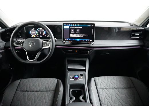 Volkswagen Tiguan 1.5 eHybrid DSG-6 204PK Life Edition | TREKHAAK | AUTO A. KLEP | STUUR + STOELVERW. ActivLease financial lease