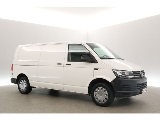 Volkswagen Transporter 150PK 2.0 TDI L2H1 DSG Automaat Airco Cruise Carplay  3 Persoons PDC Elektrpakket Trekhaak ActivLease financial lease