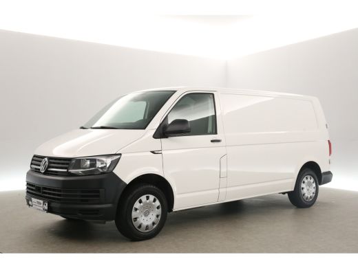 Volkswagen Transporter 150PK 2.0 TDI L2H1 DSG Automaat Airco Cruise Carplay  3 Persoons PDC Elektrpakket Trekhaak ActivLease financial lease