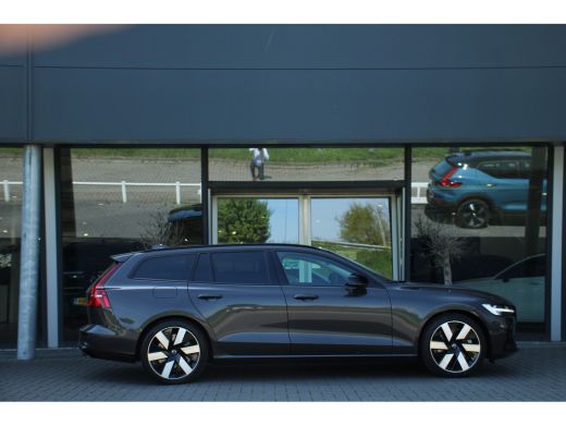 Volvo  V60 T6 AWD Plus Dark | Adaptive Cruise | Stuur/Stoelverwarming | Getint Glas | 19-Inch | BLIS ActivLease financial lease