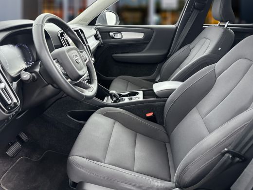 Volvo  XC40 T4 Recharge Inscription Expression | Panoramadak | Trekhaak | /stuurverwarming | Keyless | Elektr... ActivLease financial lease
