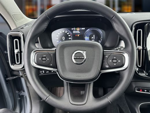 Volvo  XC40 T4 Recharge Inscription Expression | Panoramadak | Trekhaak | /stuurverwarming | Keyless | Elektr... ActivLease financial lease