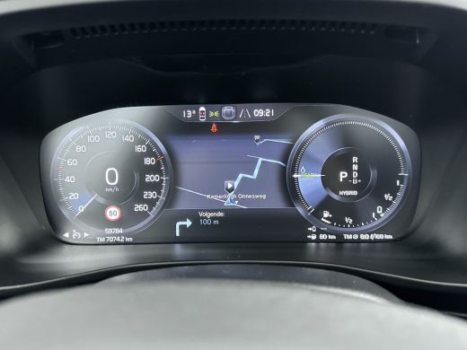 Volvo  XC40 T4 Recharge Inscription Expression | Panoramadak | Trekhaak | /stuurverwarming | Keyless | Elektr... ActivLease financial lease