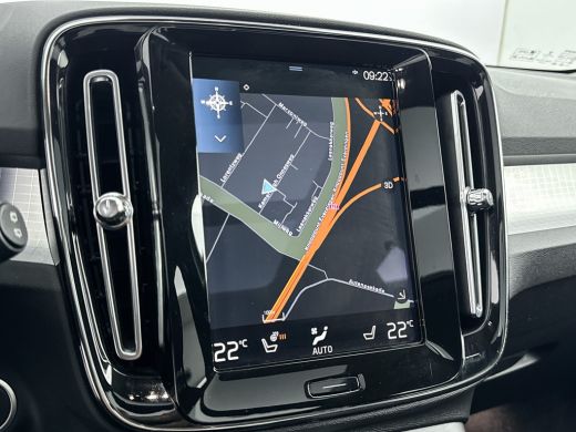 Volvo  XC40 T4 Recharge Inscription Expression | Panoramadak | Trekhaak | /stuurverwarming | Keyless | Elektr... ActivLease financial lease