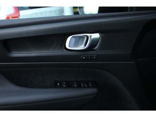 Volvo  XC40 T4 Plus Dark | Adaptive Cruise | Lederen Bekleding | Harman/Kardon | Camera | Stuur/Stoelverwarmi... ActivLease financial lease