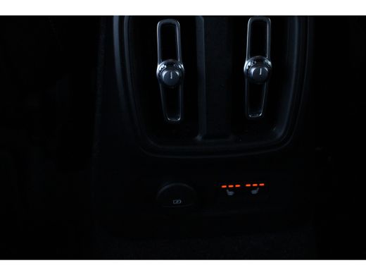 Volvo  XC40 T4 Plus Dark | Adaptive Cruise | Lederen Bekleding | Harman/Kardon | Camera | Stuur/Stoelverwarmi... ActivLease financial lease