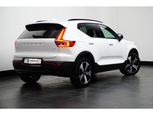 Volvo  XC40 Volvo 1.5 T5 Recharge Plus Dark | Blis | Elektrisch bedienbare stoel | Stoel + Stuurverw | Harman... ActivLease financial lease