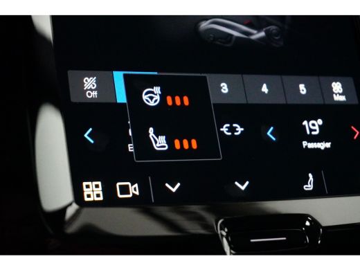Volvo  XC60 Volvo 2.0 T6 Plug-in hybrid AWD Plus Dark | Achterbank verwarmd | Cruise control adaptief met Sto... ActivLease financial lease