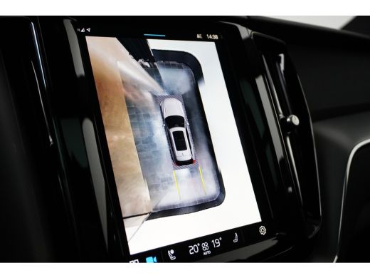 Volvo  XC60 Volvo 2.0 T6 Plug-in hybrid AWD Plus Dark | Achterbank verwarmd | Cruise control adaptief met Sto... ActivLease financial lease