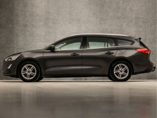 Ford FOCUS Wagon 1.0 EcoBoost ST Line (APPLE CARPLAY, GROOT NAVI, STUUR/STOELVERWARMING, CLIMATE, SPORTSTOELEN, PA...