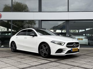 Mercedes A-Klasse 180 Aut. Business Sol. AMG | Panorama | Matrix-Led | Sfeer | Memory | Burmester |