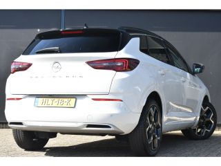 Opel Grandland Opel 1.2 Turbo Ultimate 130pk Automaat | LED-Adaptive | Stuur/Stoelverwarming | Adaptive Cruise |...