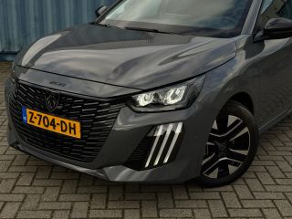 Peugeot 208 Peugeot Allure 100pk | Achterspoiler | Achteruitrijcamera | Apple Carplay/Android Auto|telefoonin...