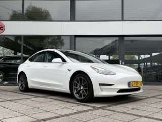 Tesla Model 3 Long Range AWD Dual | Autopilot | Panorama | Leder |