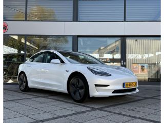 Tesla Model 3 Range Plus Autopilot Panorama Trekhaak Leder Navi