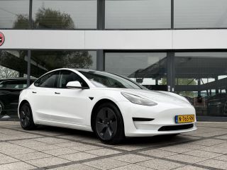 Tesla Model 3 Range Plus RWD | Autopilot | Panorama | Facelift |