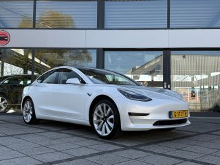 Tesla Model 3 Range Plus RWD | Autopilot | Panorama | Leder |