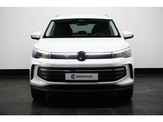 Volkswagen Tiguan 1.5 eHybrid DSG-6 204PK Life Edition | TREKHAAK | AUTO A. KLEP | STUUR + STOELVERW.