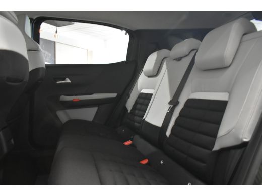 Citroën Ë-C3 Aircross Citroen Max 113pk 44 kWh | Direct Leverbaar! | Achteruitrijcamera | Navigatie | 3-Fase | Comfort ... ActivLease financial lease