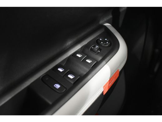 Citroën Ë-C3 Aircross Citroen Max 113pk 44 kWh | Direct Leverbaar! | Achteruitrijcamera | Navigatie | 3-Fase | Comfort ... ActivLease financial lease