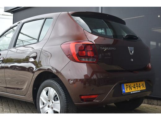 Dacia Sandero Dacia 0.9 TCe Laureate Automaat | Navigatie | Parkeersensoren | Airco | Cruise Control | Radio/MP3 | ActivLease financial lease
