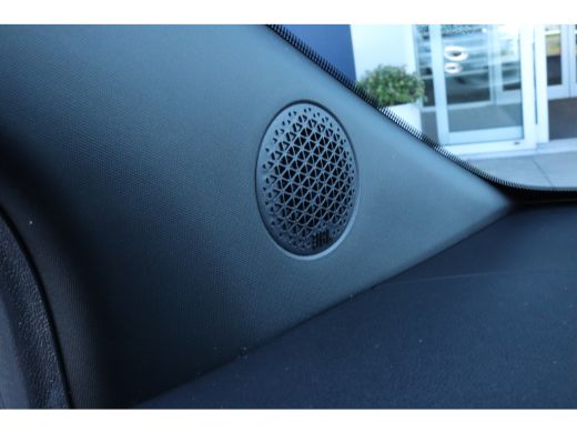 Fiat 500E Fiat Giorgio Armani Edition 42 kWh | Adaptieve Cruise | Pano | Camera | JBL Audio | Stoelverwarmi... ActivLease financial lease