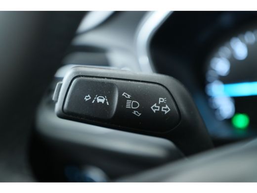 Ford Focus 1.0 EcoBoost Hybrid Active Business Navigatie | Adaptieve Cruise | Led Koplampen | Draadloos lade... ActivLease financial lease