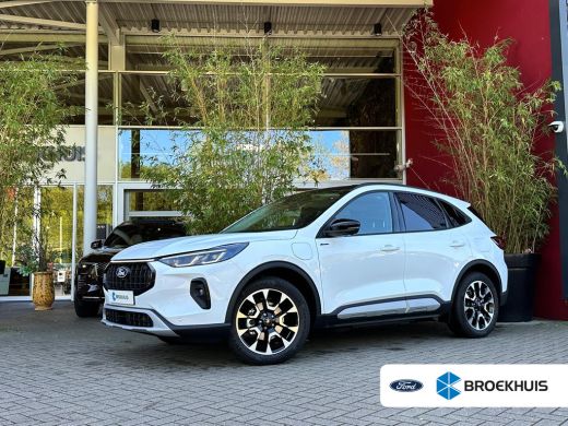 Ford Kuga Ford 2.5 PHEV Active X 2100kg trekgewicht! | Pano | 19'' | Head-Up | AGR-stoelen | Matrix LED | S... Ford Kuga Ford 2.5 PHEV Active X 2100kg trekgewicht! | Pano | 19'' | Head-Up | AGR-stoelen | Matrix LED | S...