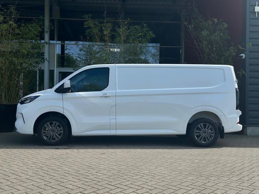 Ford Transit Custom Ford L2 170 PK Limited Automaat | Trekhaak | 17" Velgen | NIEUW MODEL! ActivLease financial lease