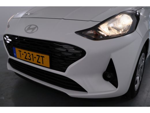 Hyundai i10 Hyundai 1.0 Comfort | Apple Carplay & Android Auto | Airco | Cruise Control | Rijstrooksensor met... ActivLease financial lease