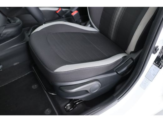 Hyundai i10 Hyundai 1.0 Comfort | Apple Carplay & Android Auto | Airco | Cruise Control | Rijstrooksensor met... ActivLease financial lease