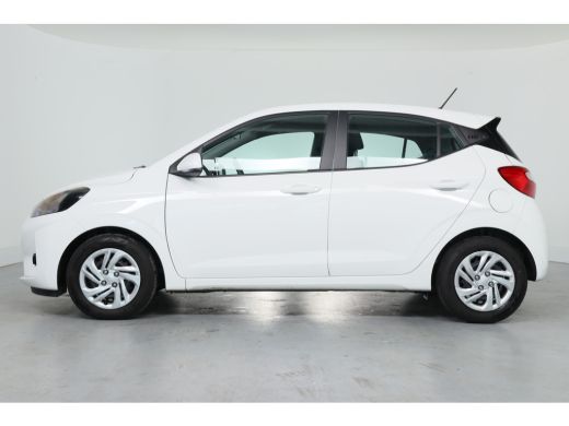 Hyundai i10 Hyundai 1.0 Comfort | Apple Carplay & Android Auto | Airco | Cruise Control | Rijstrooksensor met... ActivLease financial lease