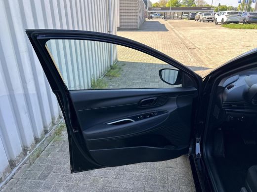 Hyundai i20 1.0 T-GDI Comfort |Sportvelgen|airco|Blutooth|Applecarplay|Achteruitrijcamera| ActivLease financial lease